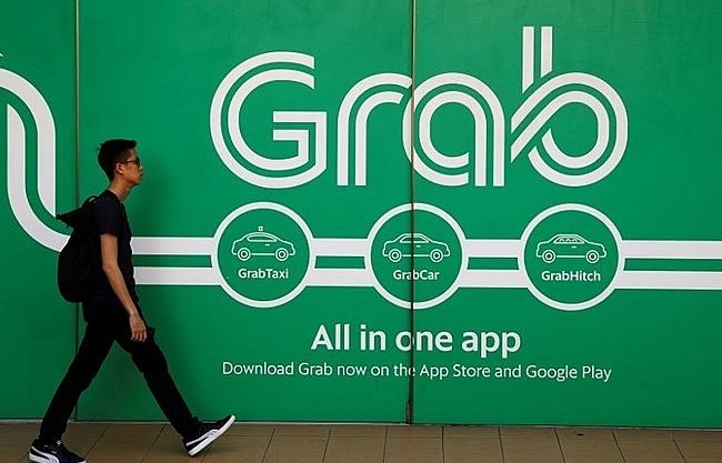 Grab might have to shoulder Uber’s $2.33 million tax arrears