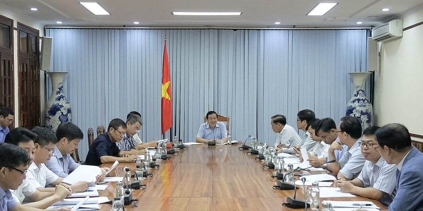 dohwa set deadline to complete two delayed projects by december