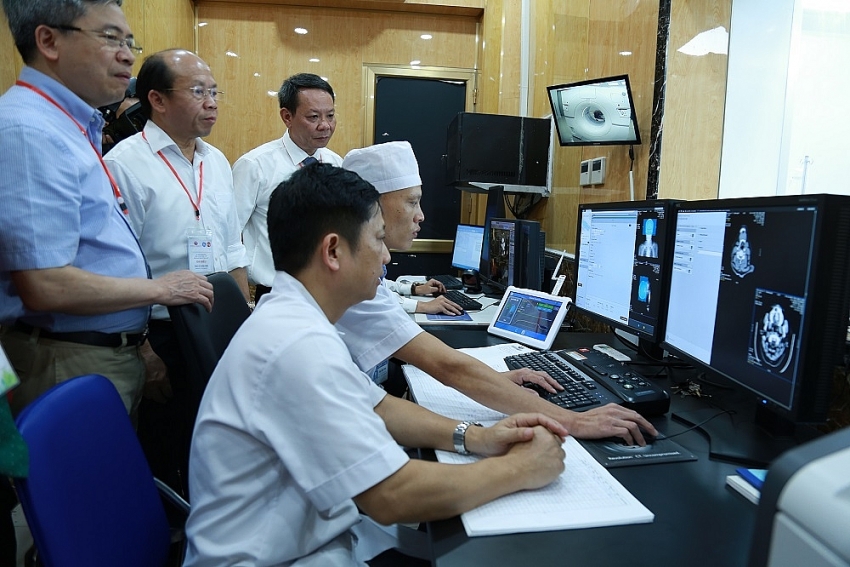 quang ninh general hospital equipped with ges 512 slices ct scanner