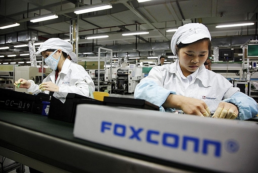 foxconn to invest in television assembly factory in quang ninh