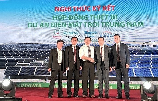 Arctech Solar becomes key equipment supplier for Trung Nam solar plant
