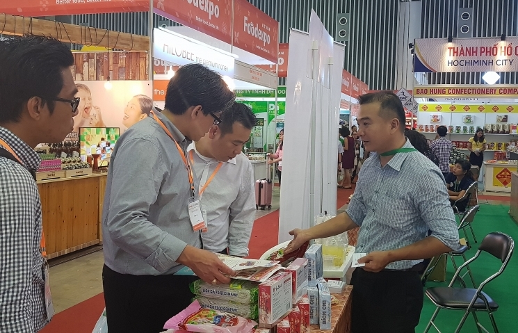 450 foreign and local firms set up booths at Vietnam Foodexpo 2018