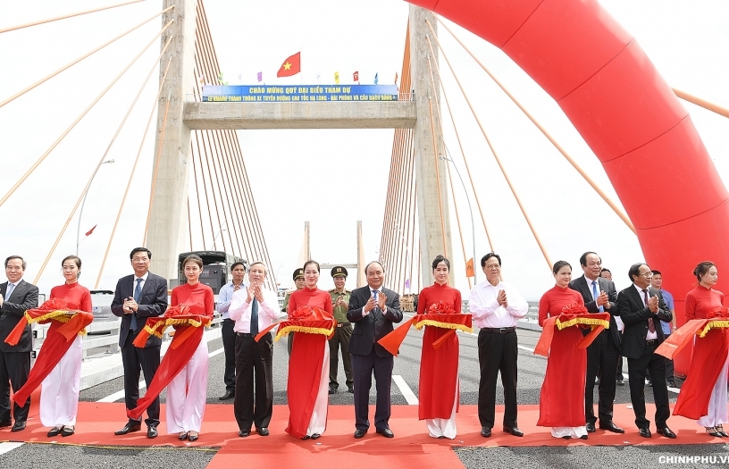 Halong-Haiphong Expressway officially open for traffic