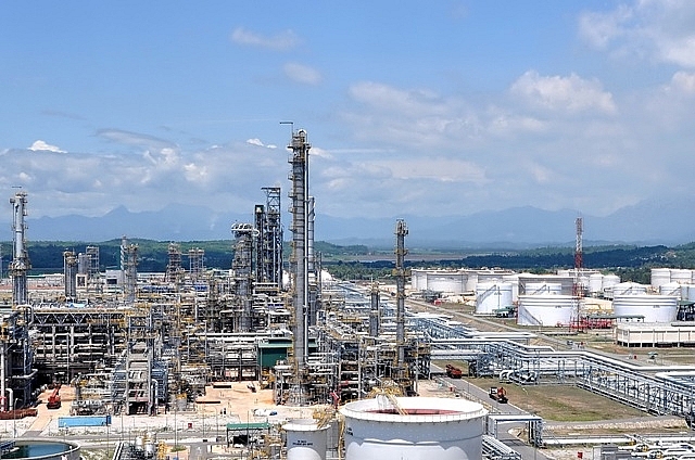 south van phong oil refinery to roll with the wind