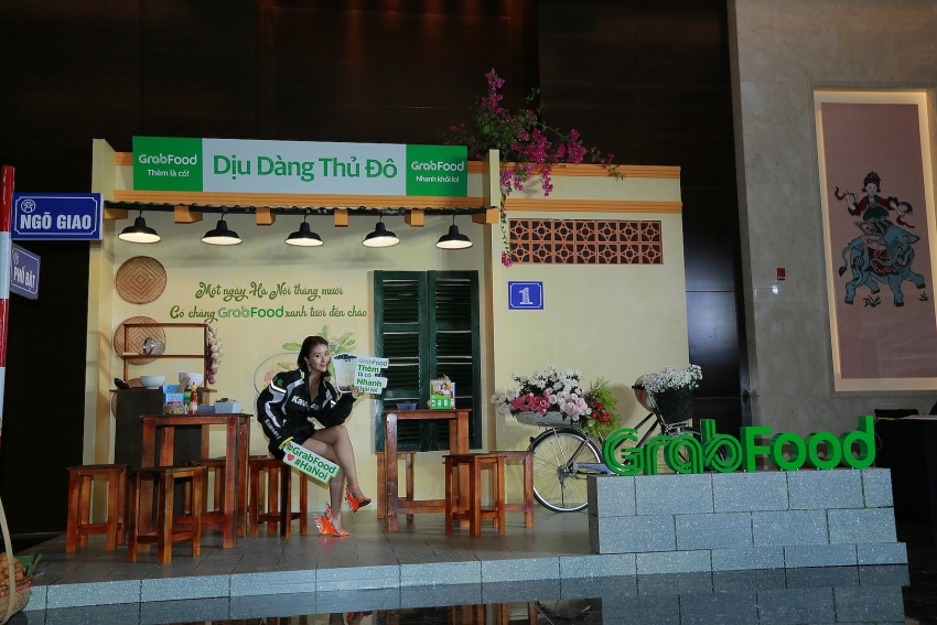 grab officially launches grabfood in hanoi