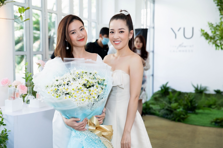 midu debuts yu cosmetics beauty cosmetics brand