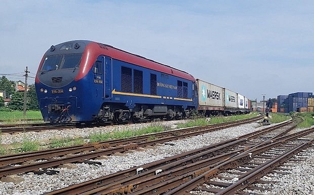 Hitachi Group proposes to develop railway projects in Vietnam