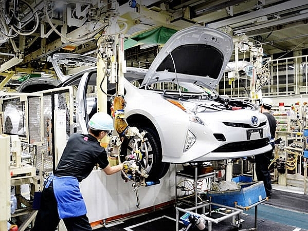 mazda toyota nissan and volkswagen struggle to resume operations