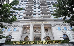 How would Tan Hoang Minh corporate bond cancellation affect to banks and property firms?