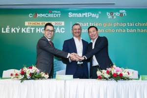 VPBank, SmartPay, and DMSpro enter strategic cooperation to provide financial solutions to merchants
