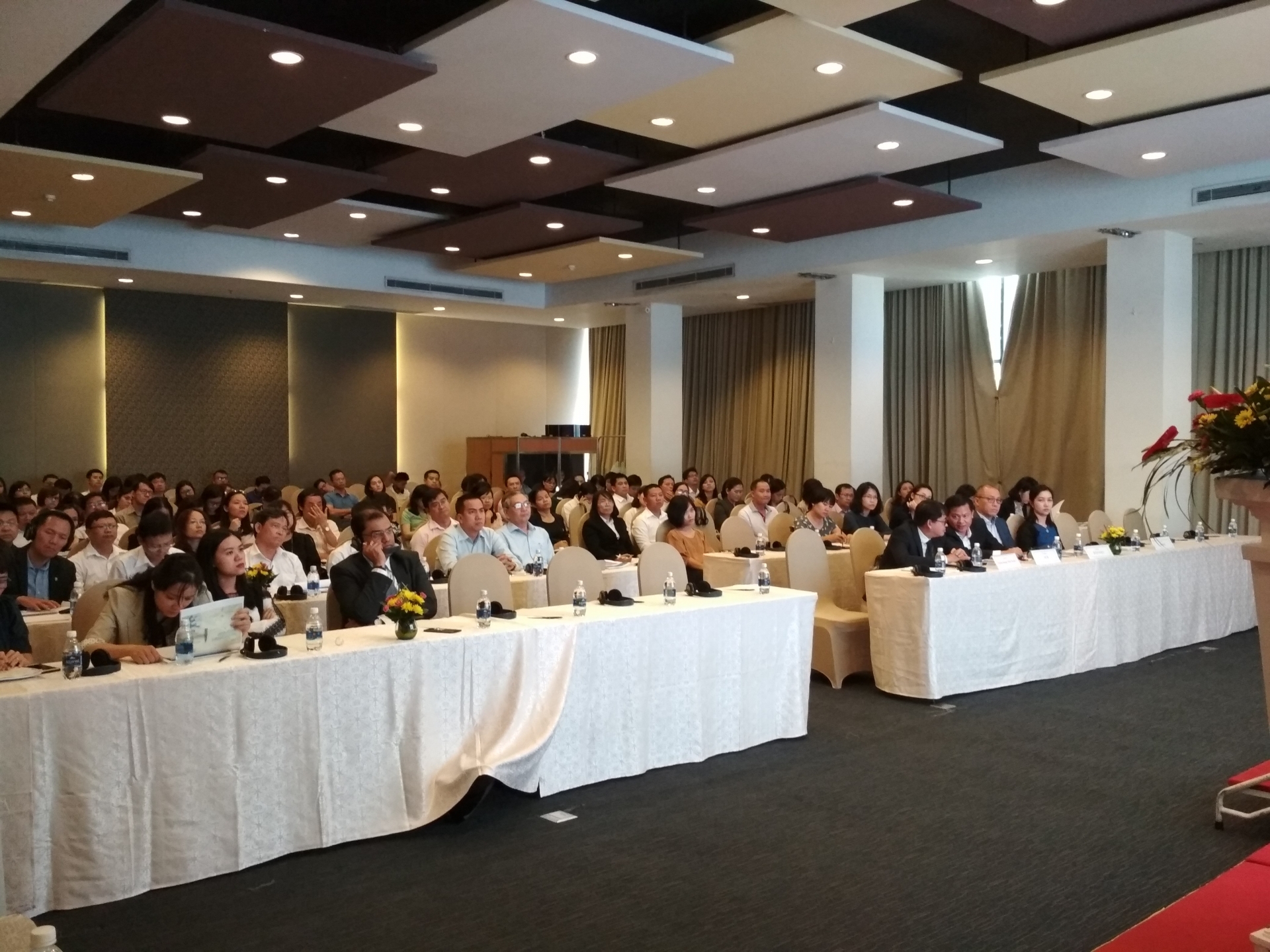 kpmg hosts seminars to discuss circular 13 by state bank of vietnam