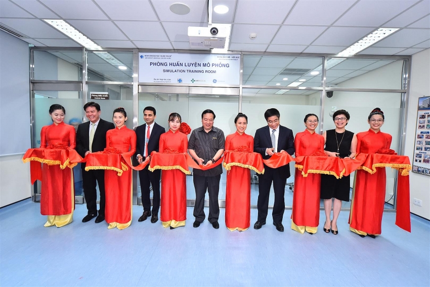ge opens second anesthesia and intensive care simulation center in vietnam