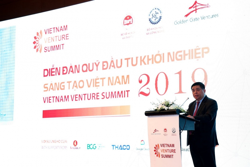 minister promises to support startups at vietnam venture summit