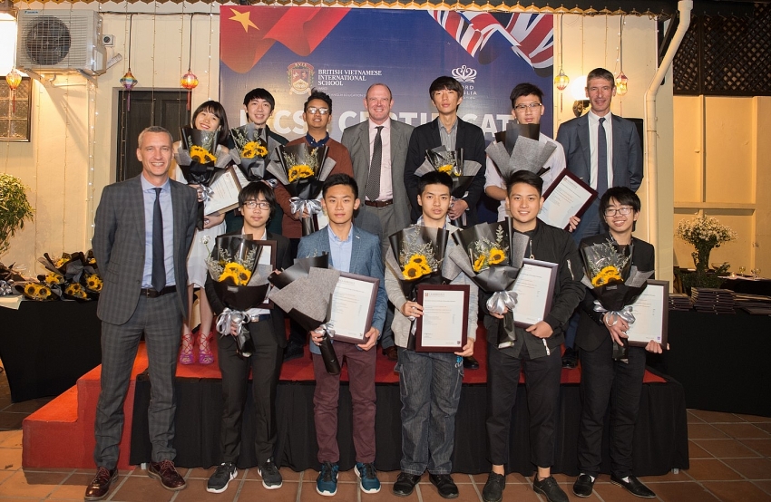 stellar examination results for student at the british vietnamese international school in igcse