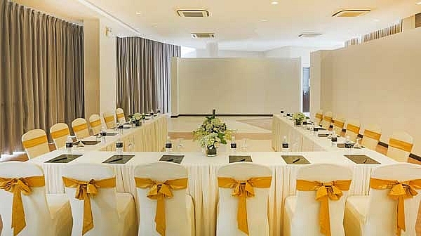 melia danang resort offers special meeting and gala dinner packages