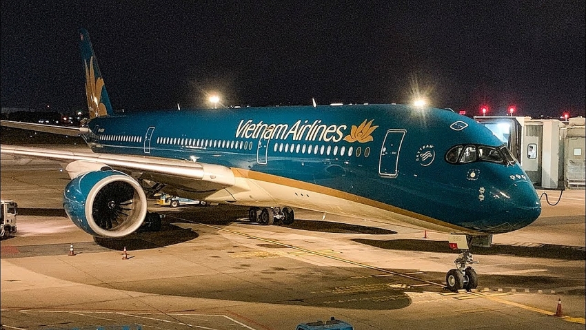 vietnam airlines jsc to wet lease out 02 two wide body a350s aircraft