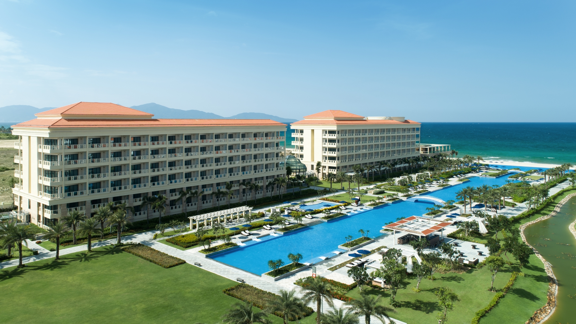 BRG Group’s Sheraton Grand Danang – top destination for the super-rich