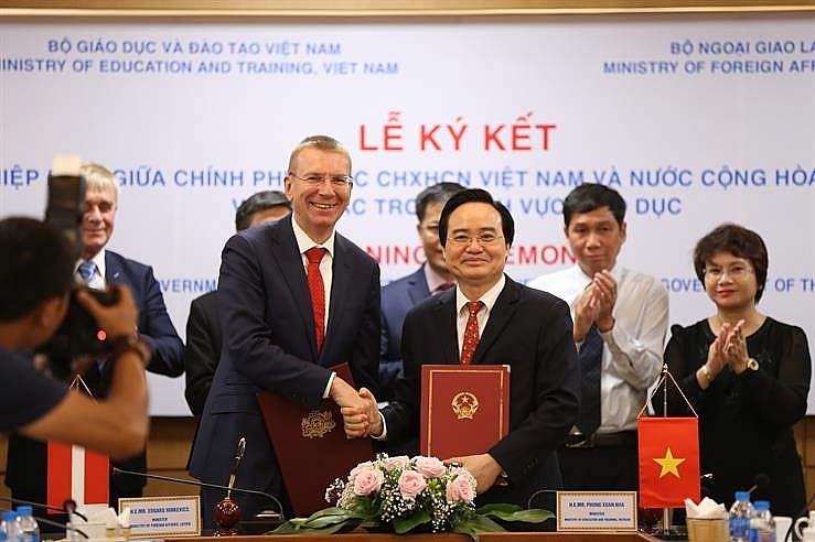 vietnam and latvia strengthen co operation in education