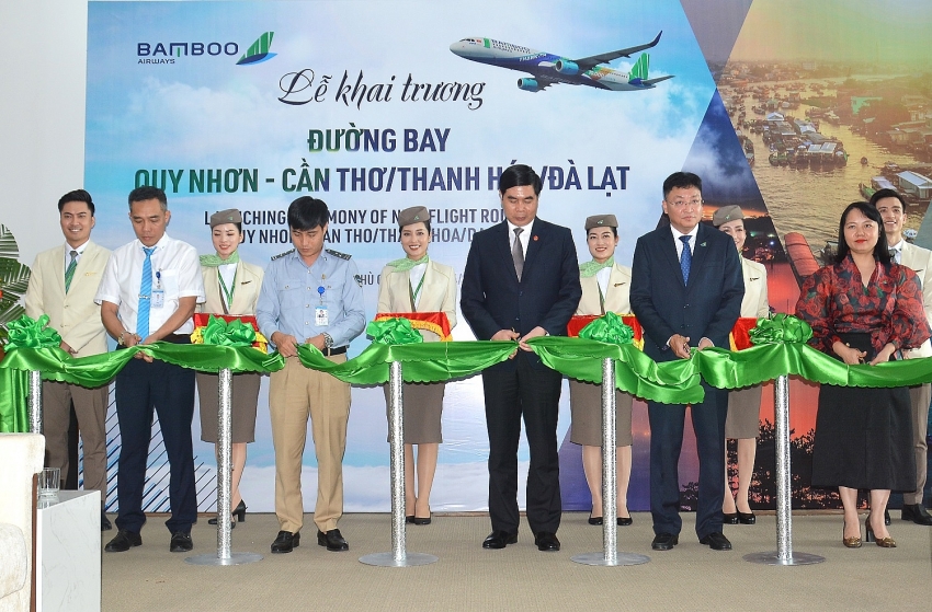 bamboo airways opens eight routes connecting phu quoc and quy nhon