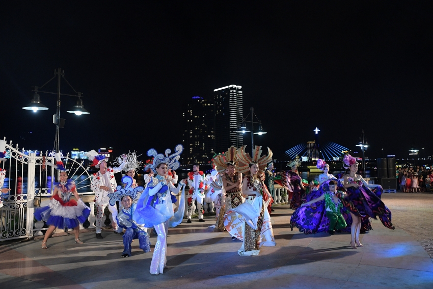 vietnam could benefit from world class festivals like carnival halong