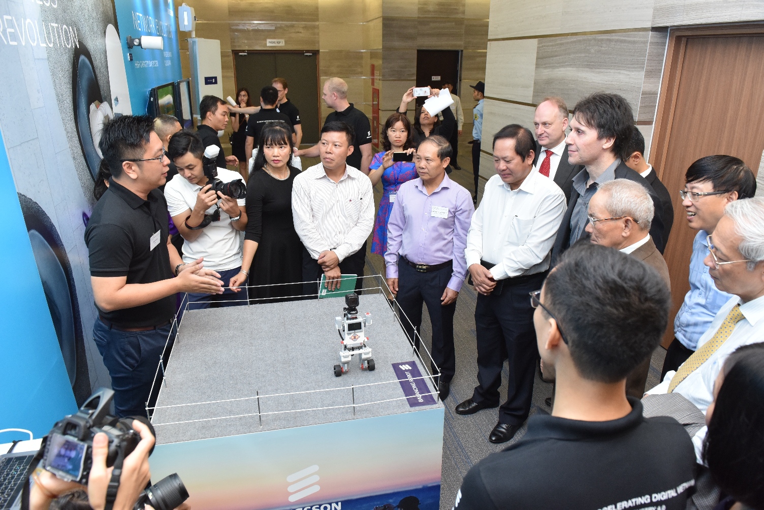 ericsson and arfm host first ever 5g demonstration in vietnam