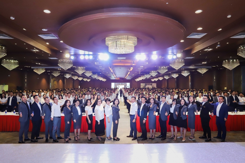 cen land big winner at dot property vietnam awards 2020