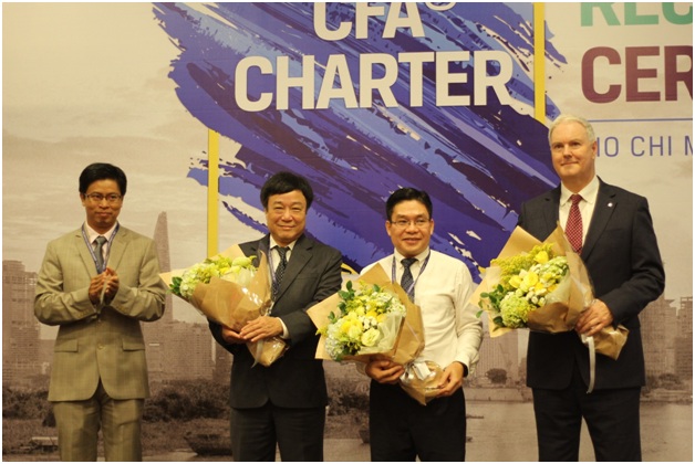 FTU wins country finals of CFA Institute Research Challenge Vietnam 2017-2018