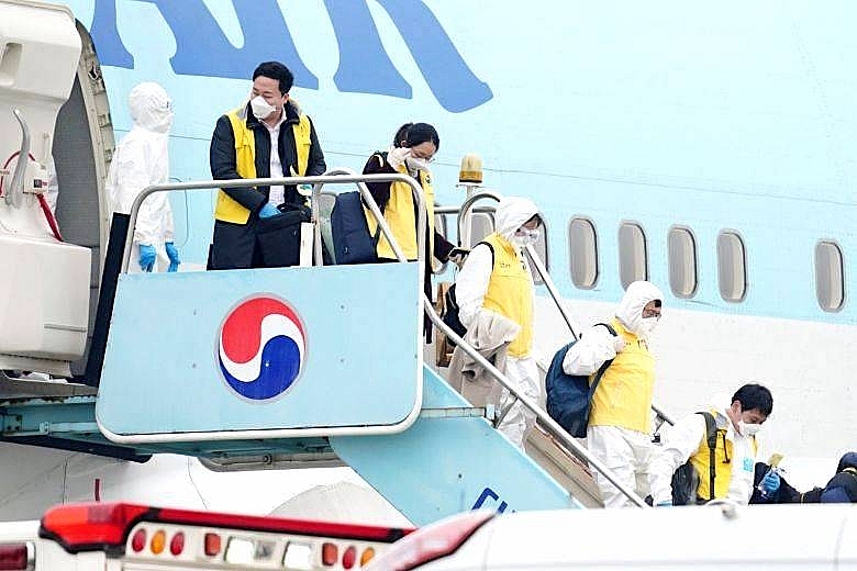 vietnam south korea flights halted due to covid 19