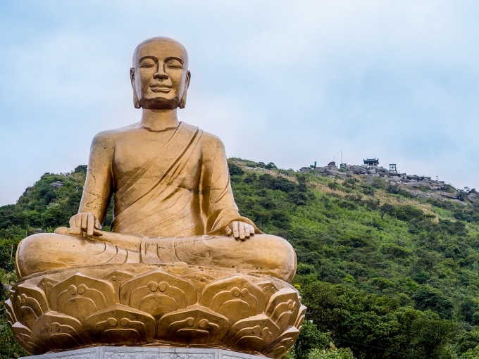 Quang Ninh offers promotions on Buddha Enlightened King Memorial Day