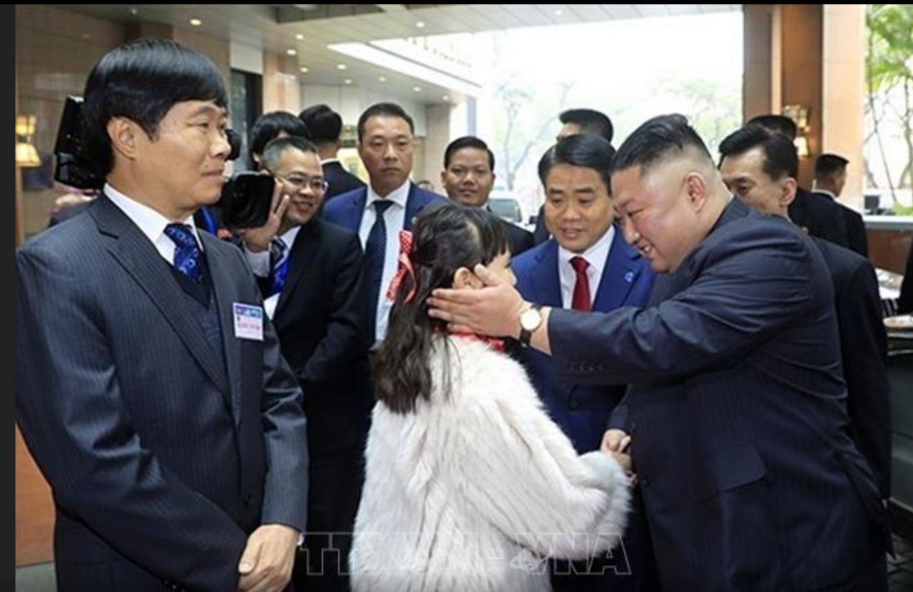 DPRK Chairman Kim Jong Un arrives to Vietnam