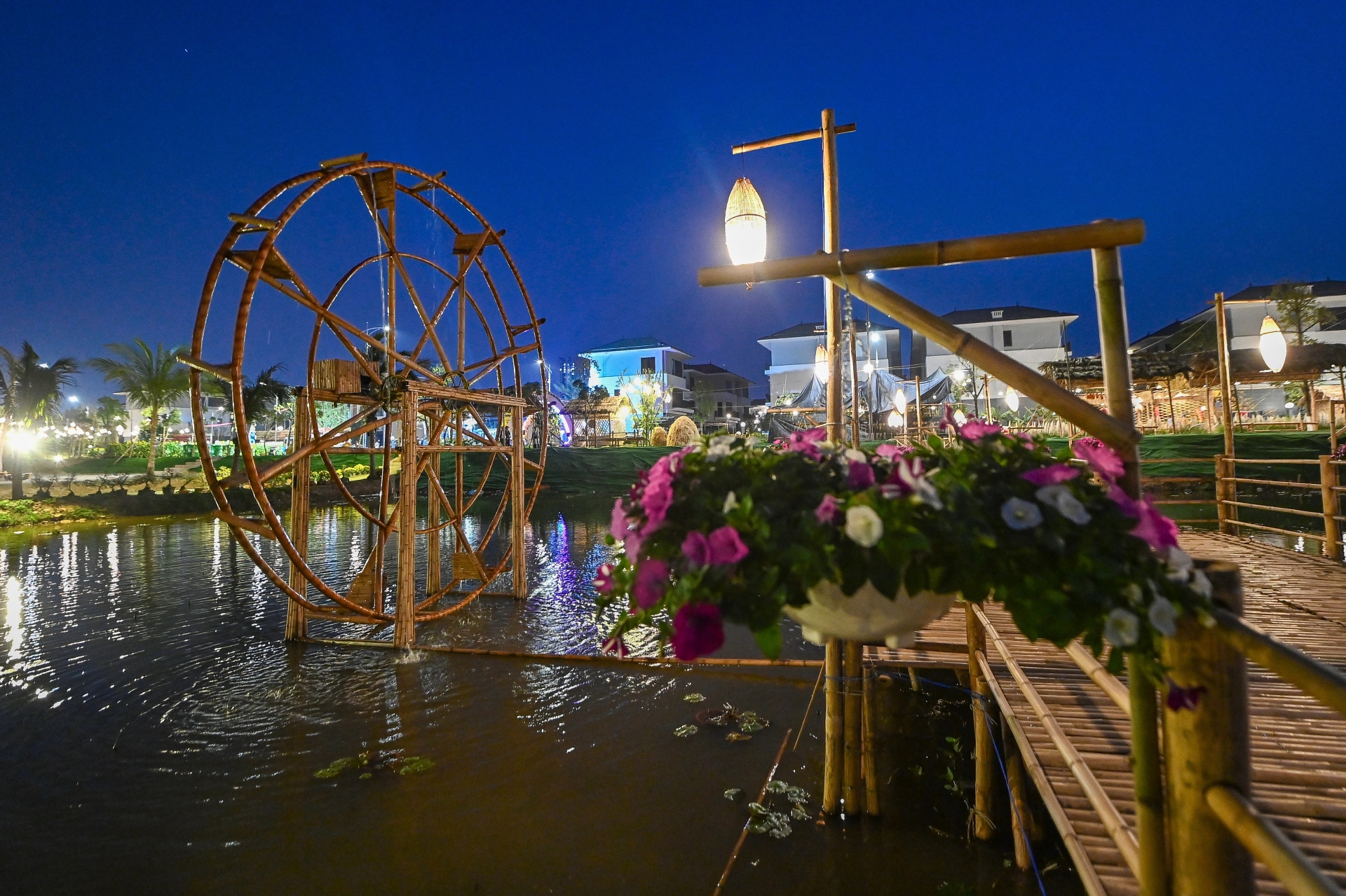 flower street opens at splendora urban area to celebrate lunar new year holiday