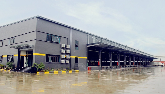 Nhat Tin Logistics launches its 20,000sq.m sorting and classifying centre