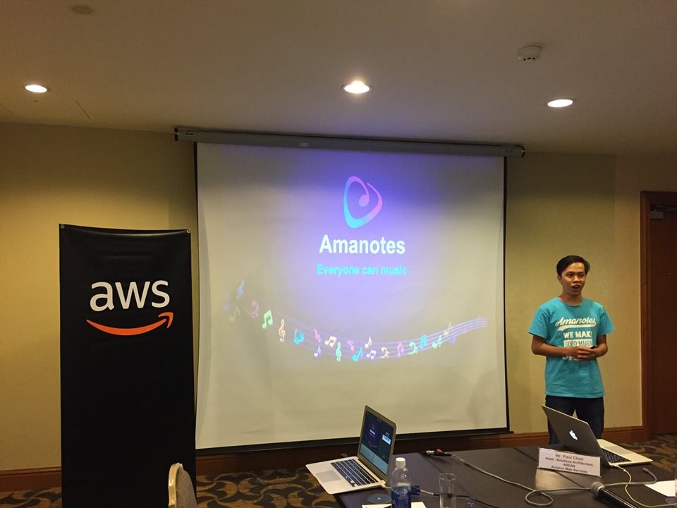 Amazon Web Services stands behind Vietnamese startup community