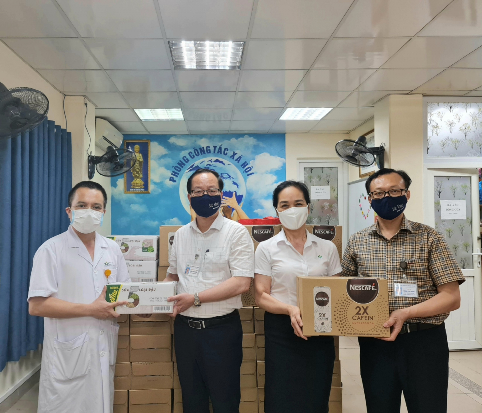nestle vietnam supports frontline medical workers in covid 19 fight