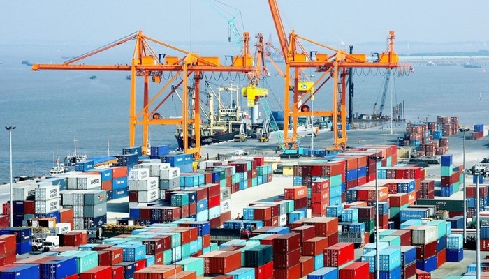 Strong growth in exports in first five months