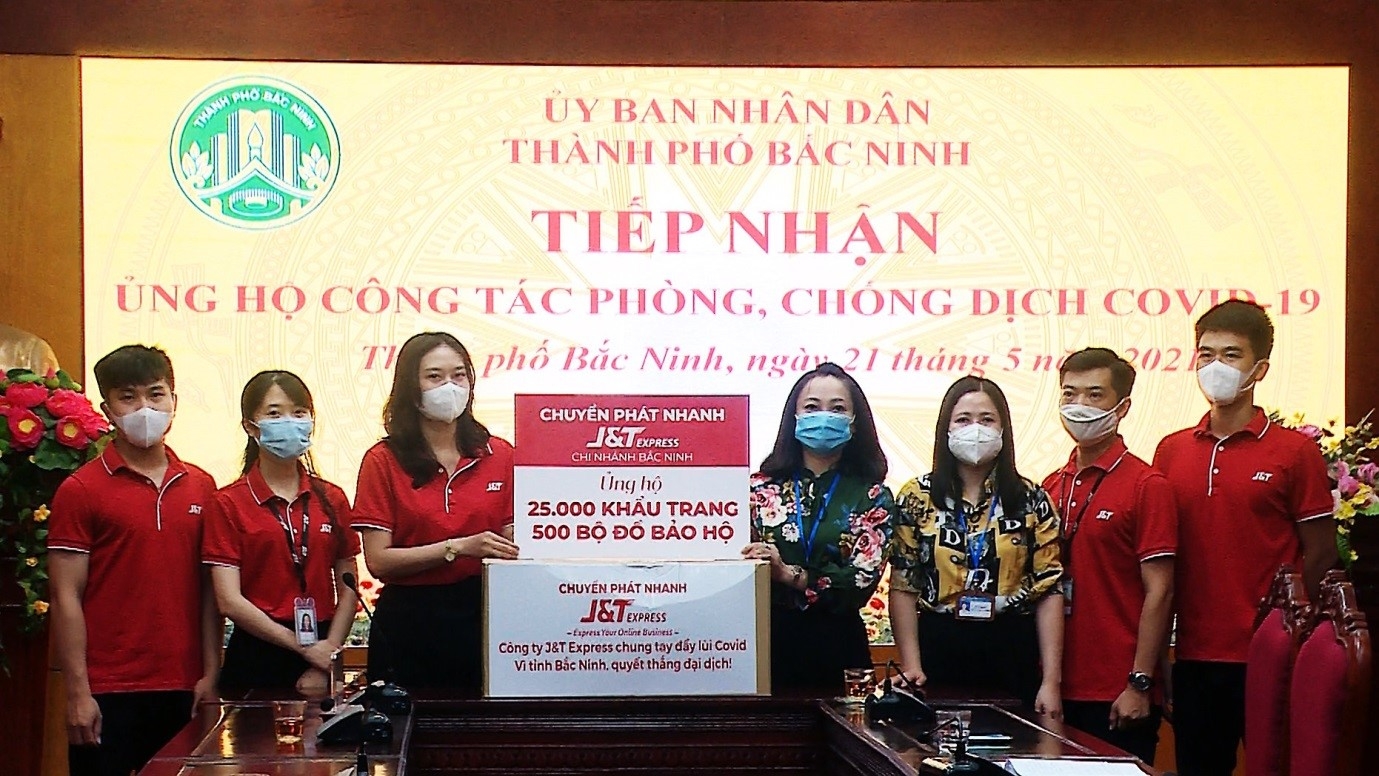 J&T Express throws full weight behind Vietnam’s pandemic prevention drive