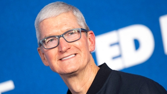 Apple CEO Tim Cook: emerging markets including Vietnam posted double digit growth