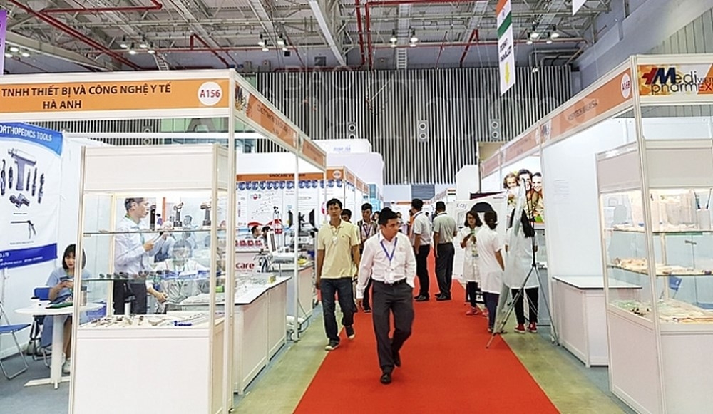 Foreign firms set sights on medical equipment market