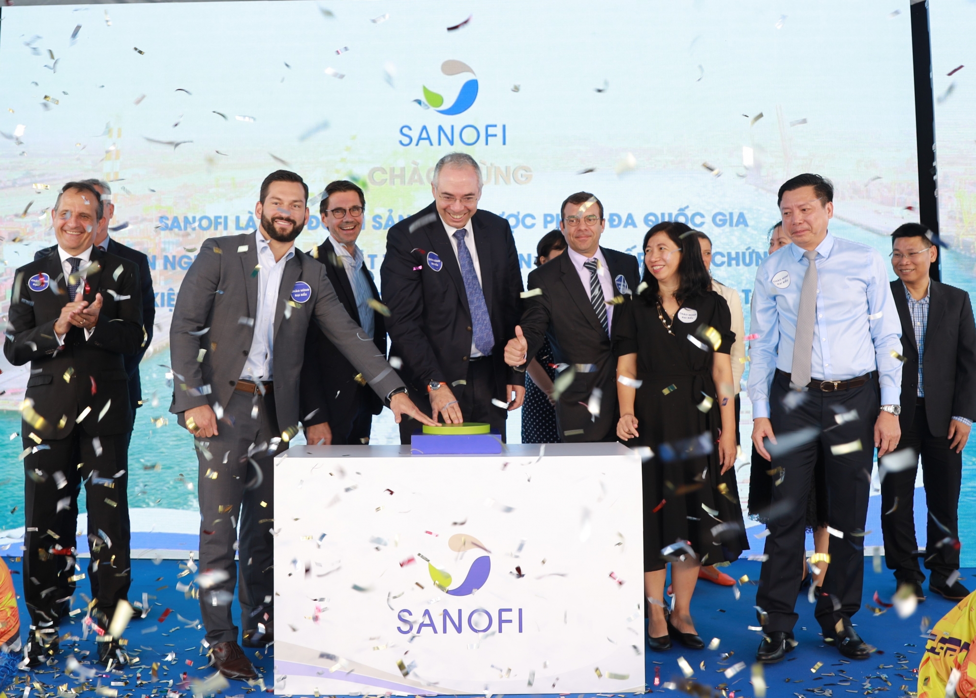 sanofi vietnam celebrates first batch of pharmaceutical import