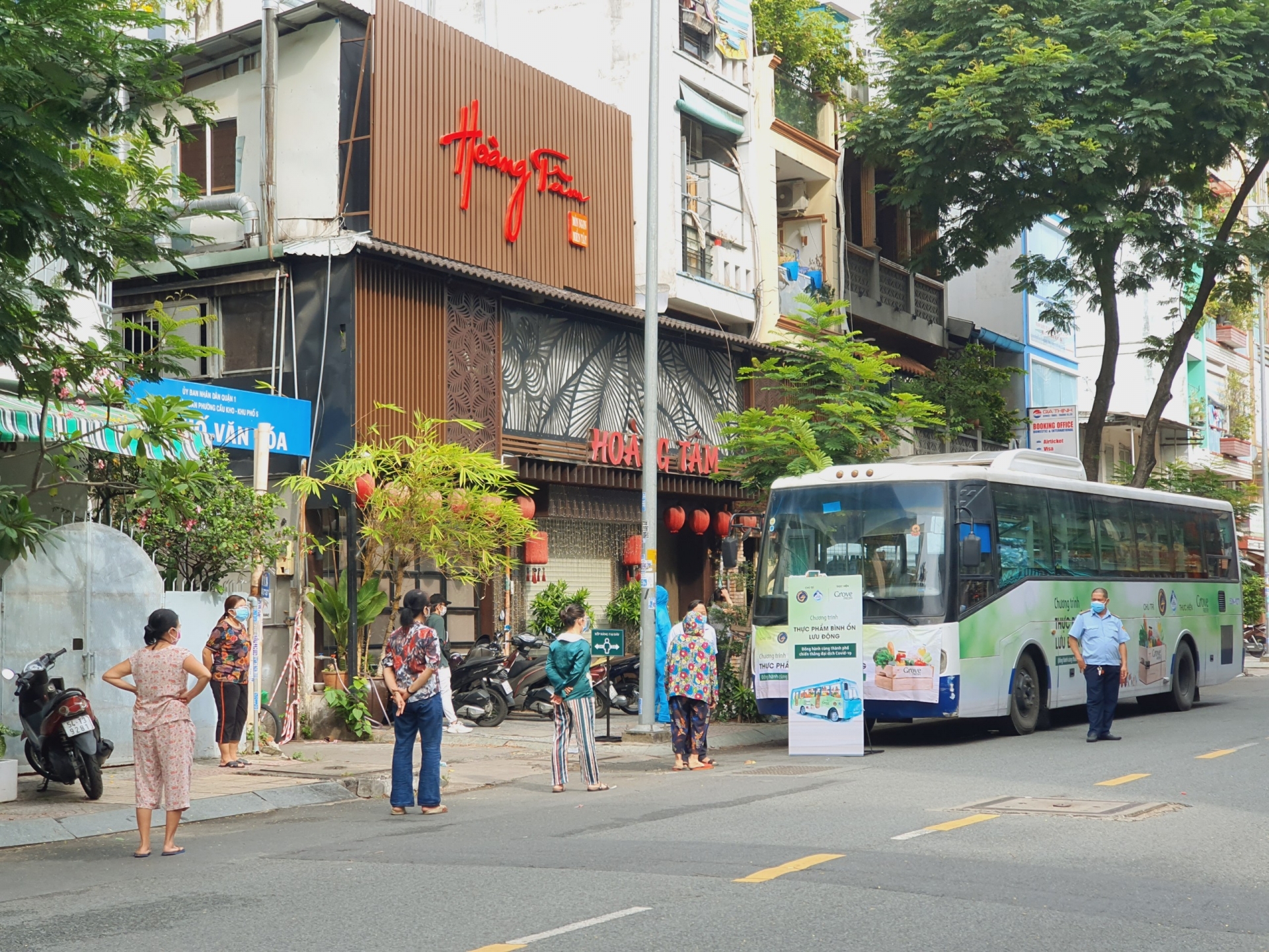 Bus converted to mini-supermarket to sell food in Ho Chi Minh City