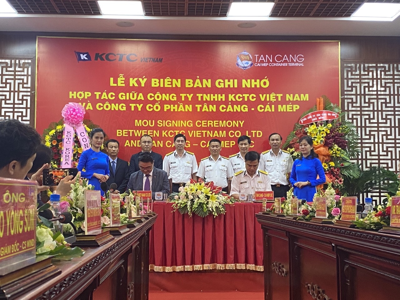 south koreas kctc vietnam ltd ties up with tan cang cai mep jsc