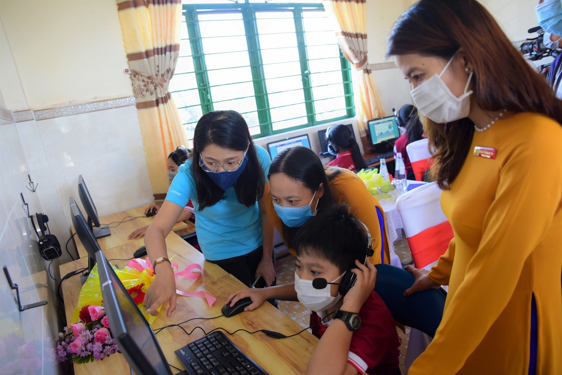 basf virtual lab offers two additional science experiments in vietnamese