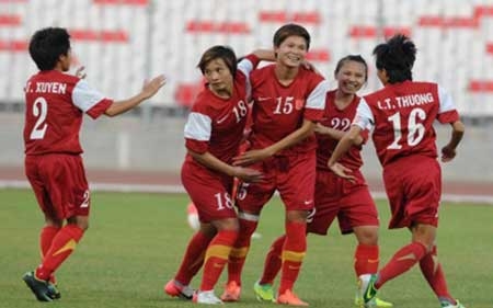 vn to play thailand in first championship match