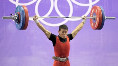 weightlifter thach kim tuan takes three medals at world championships