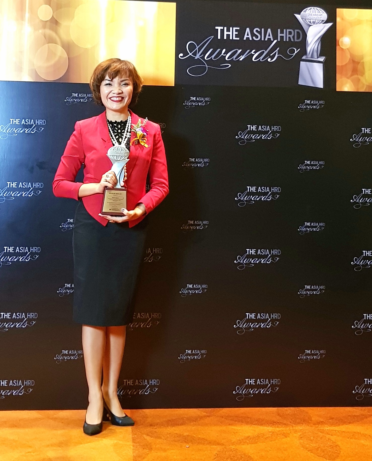 vietnam wins prize in asia hrd awards 2017