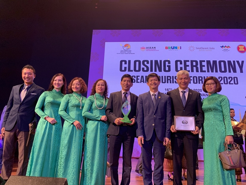 muong thanh luxury quang ninh wins asean mice venue award 2020