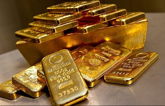 local gold price rockets to near 2173