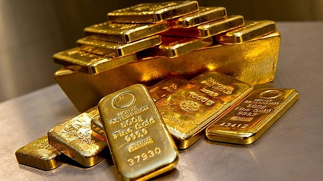 local gold price rockets to near 2173