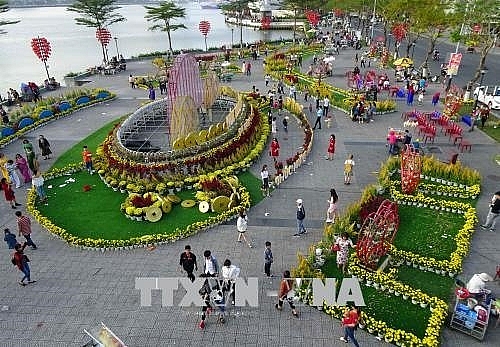 danang city hosts slew of festive events