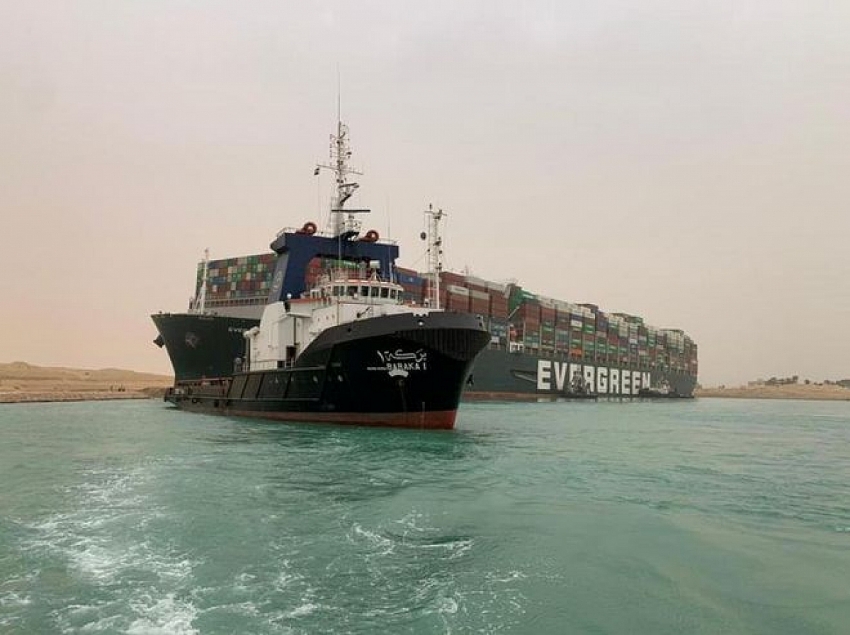 suez canal breakdown puts local import and export on edge